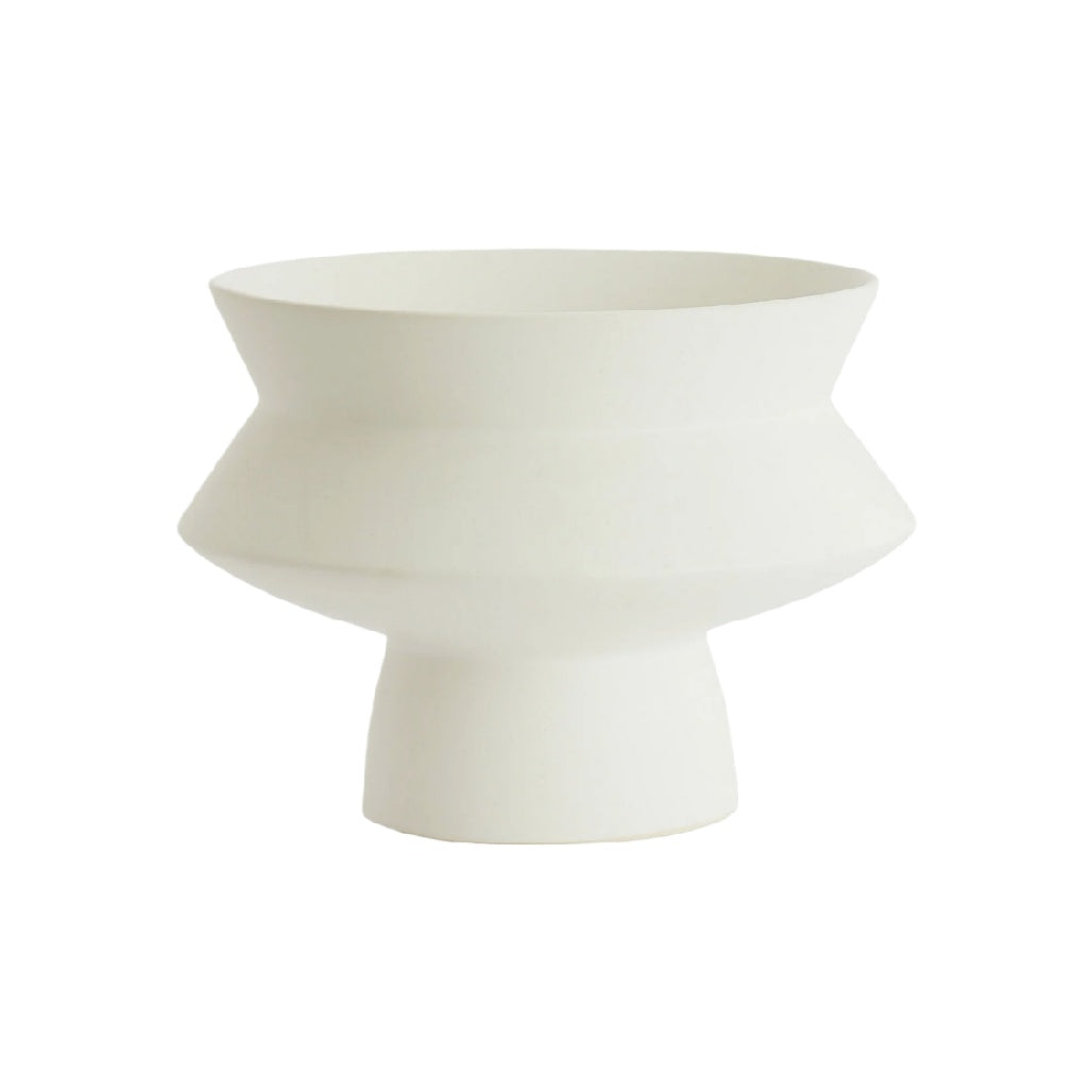 Modern White Ceramic Decorative Bowl - Stylish Centerpiece for Home Decor**